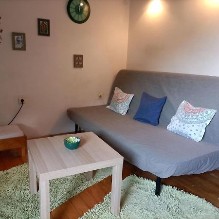 Apartman Lara Belgrado Exterior foto
