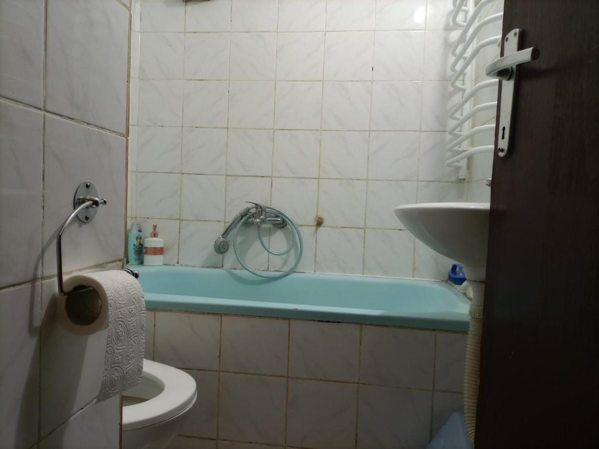 Apartman Lara Belgrado Exterior foto